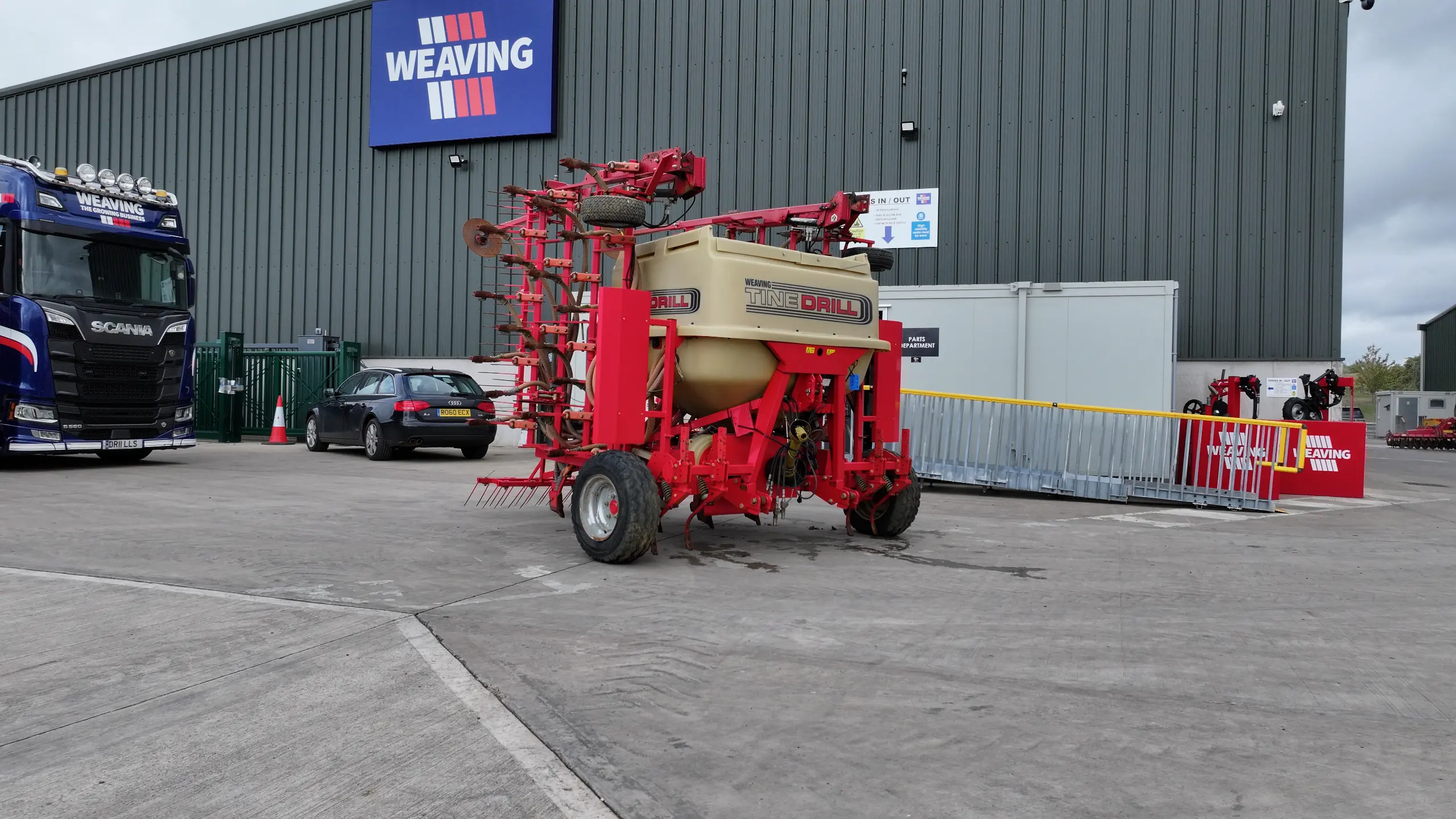 USED WEAVING TINE DRILL 6M
